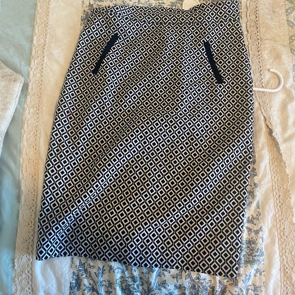 Pencil skirt